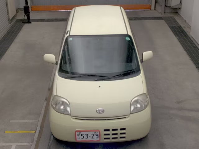 DAIHATSU ESSE