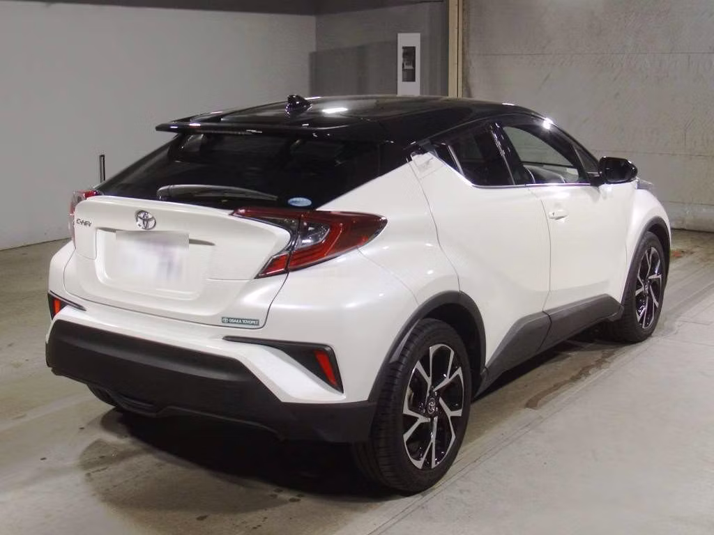 TOYOTA C-HR