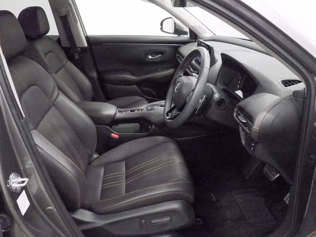 HONDA ZR-V