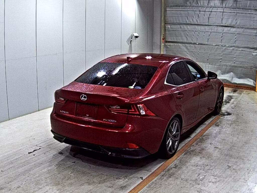 LEXUS IS300H