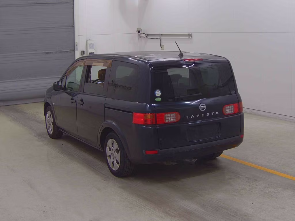 NISSAN LAFESTA