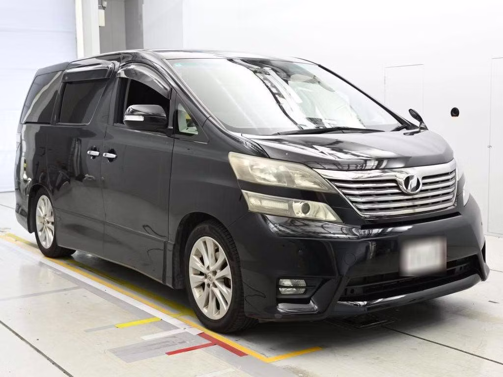 TOYOTA VELLFIRE