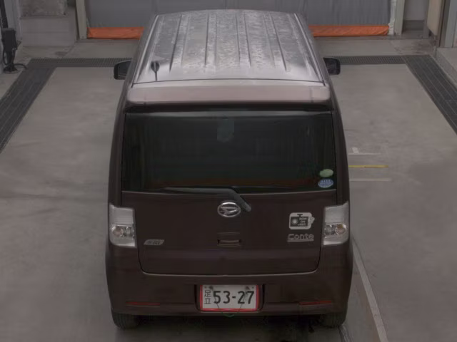 DAIHATSU MOVE CONTE