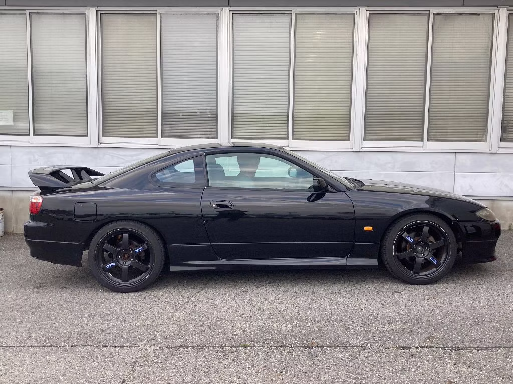 NISSAN SILVIA