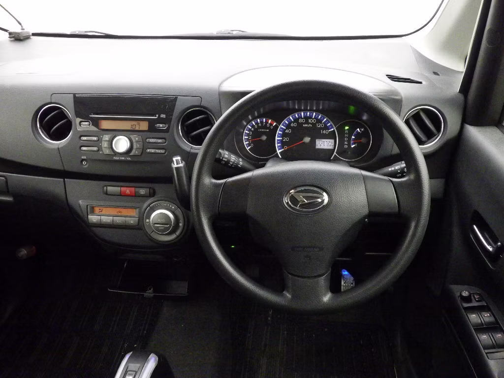 DAIHATSU TANTO EXE