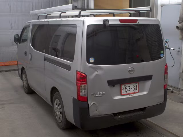 NISSAN NV350 CARAVAN