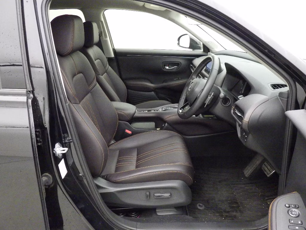 HONDA ZR-V