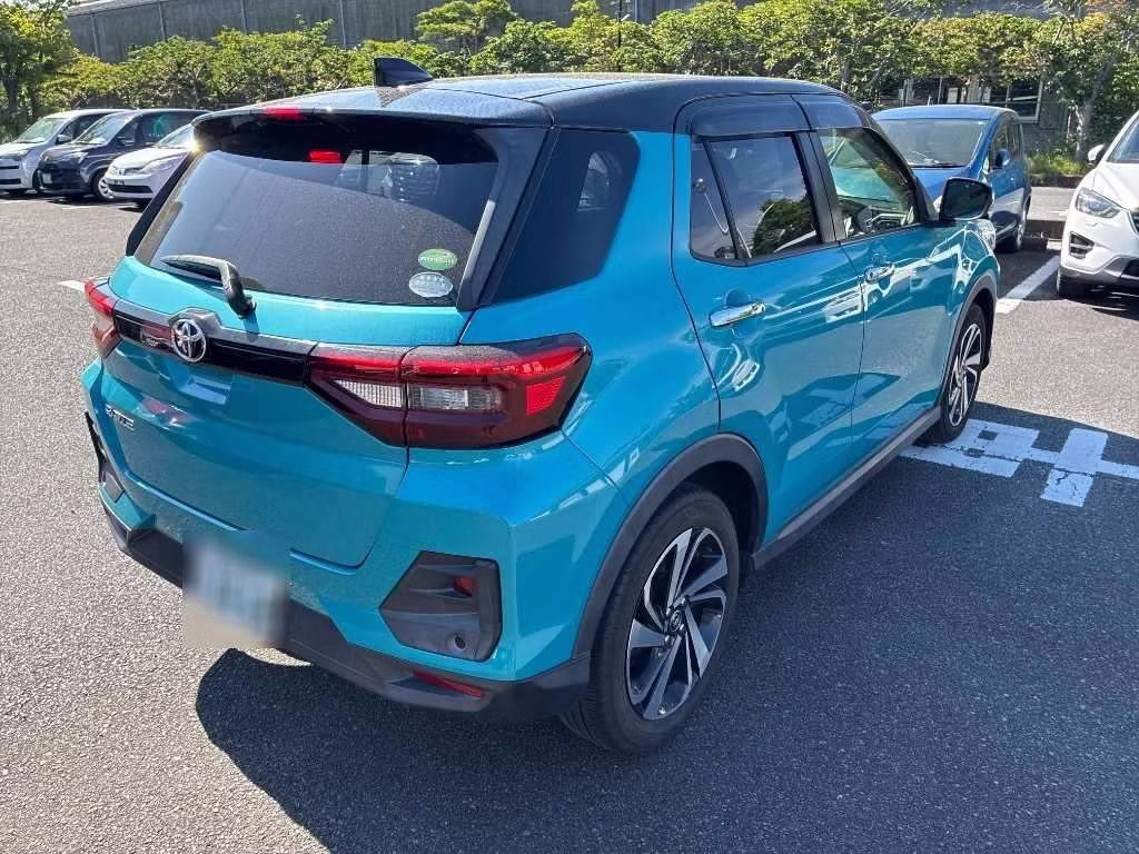 TOYOTA RAIZE