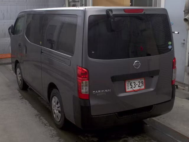 NISSAN NV350 CARAVAN