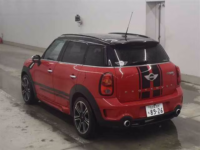 MINI CROSSOVER