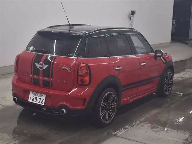 MINI CROSSOVER