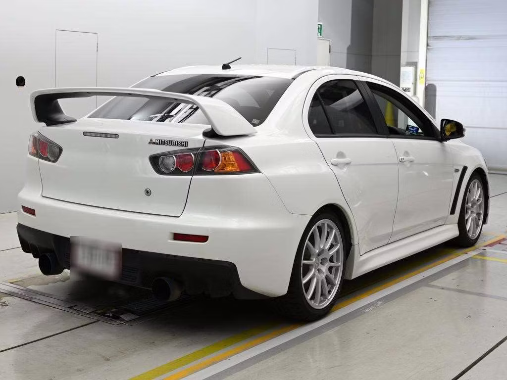 MITSUBISHI LANCER EVOLUTION