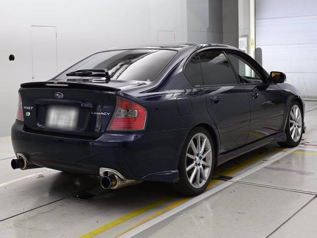 SUBARU LEGACY B4