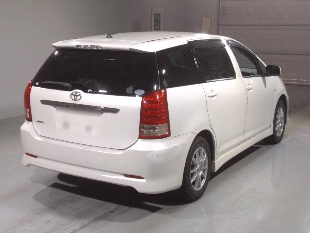 TOYOTA WISH