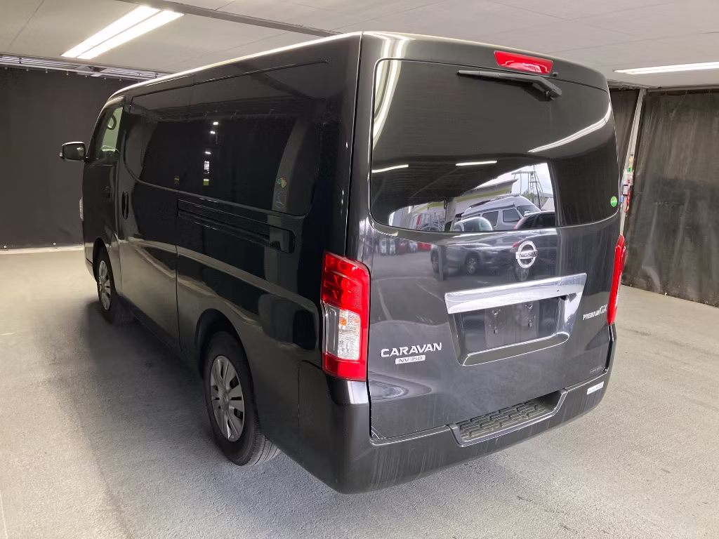 NISSAN NV350 CARAVAN