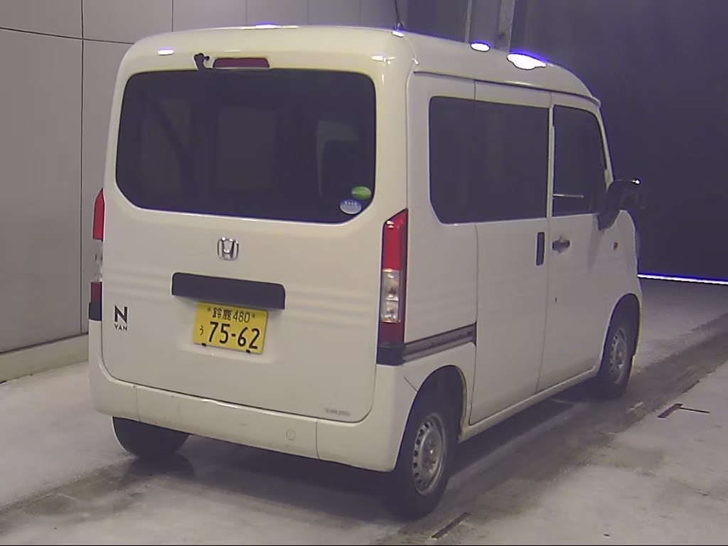 HONDA N-VAN