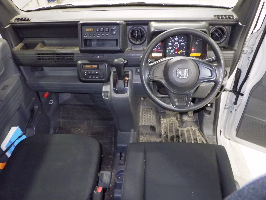 HONDA N-VAN