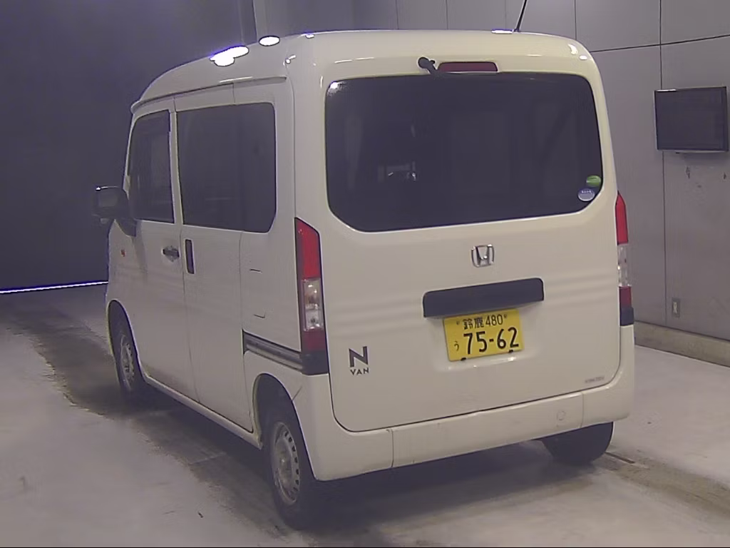 HONDA N-VAN