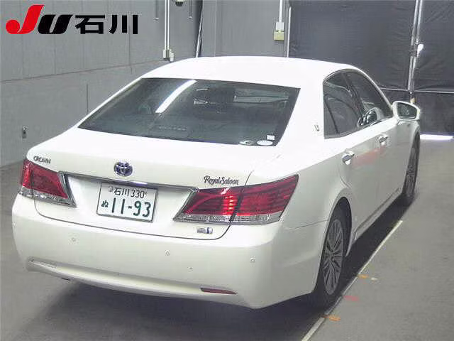 TOYOTA CROWN