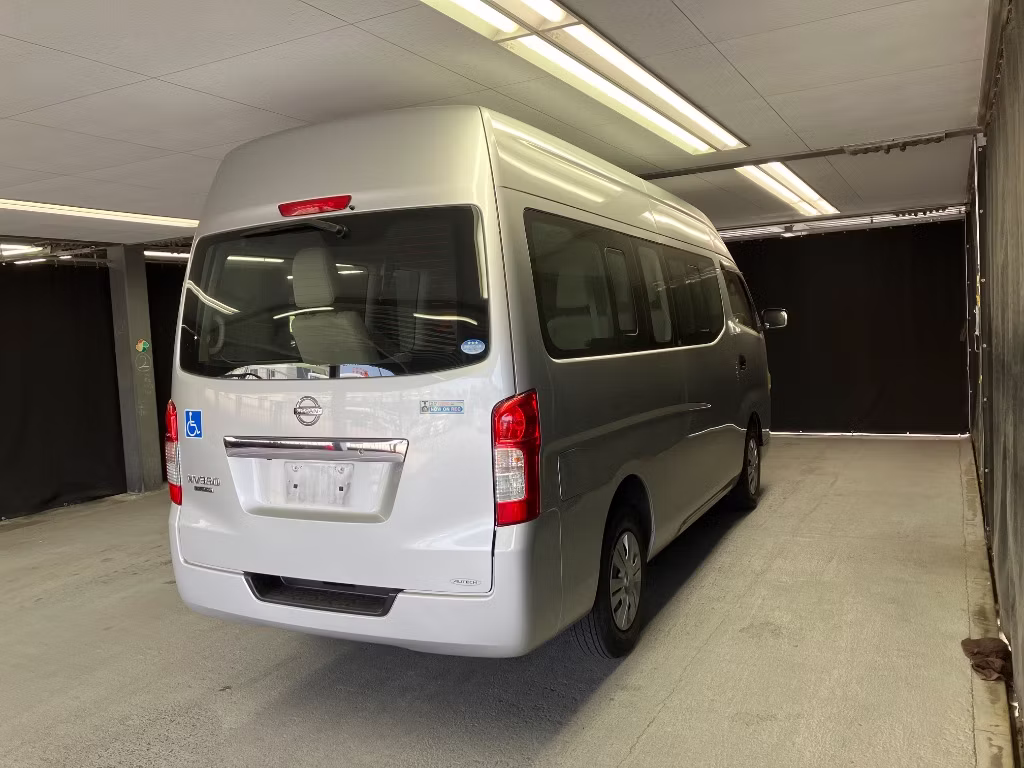 NISSAN NV350 CARAVAN