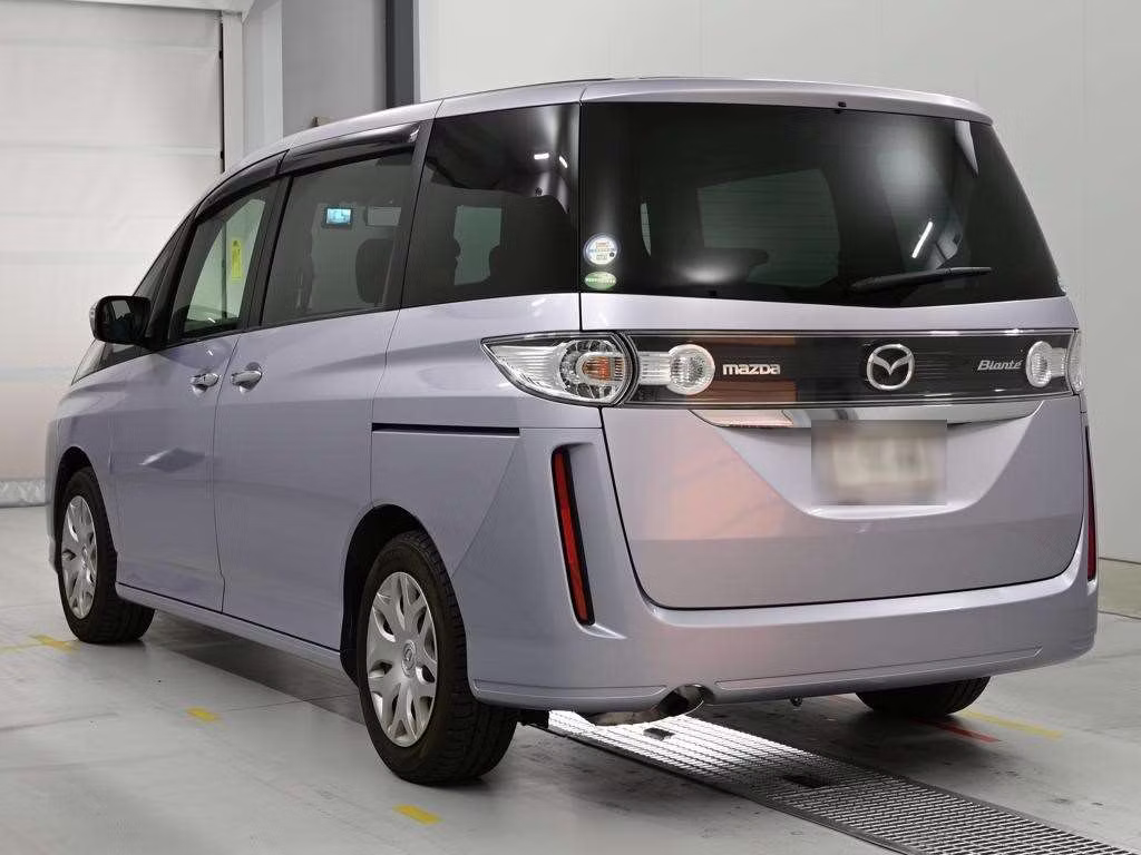 MAZDA BIANTE