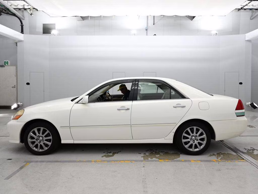TOYOTA MARK II