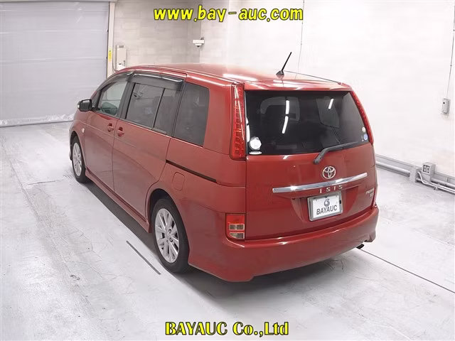 TOYOTA ISIS