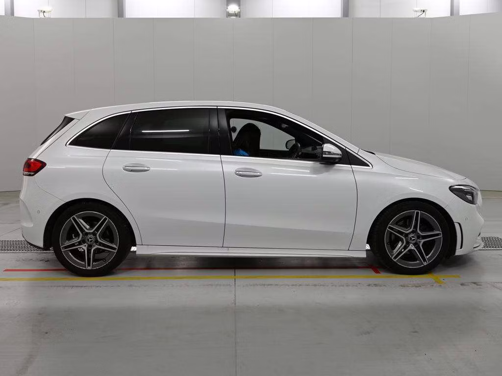 MERCEDES-BENZ B-CLASS