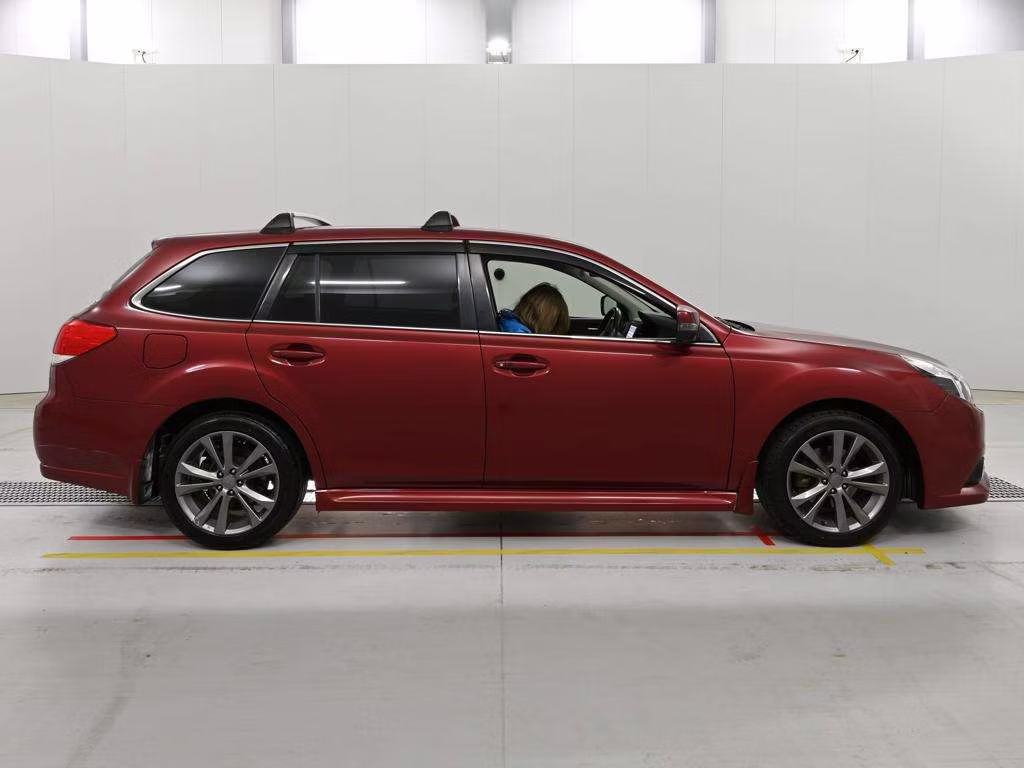 SUBARU LEGACY