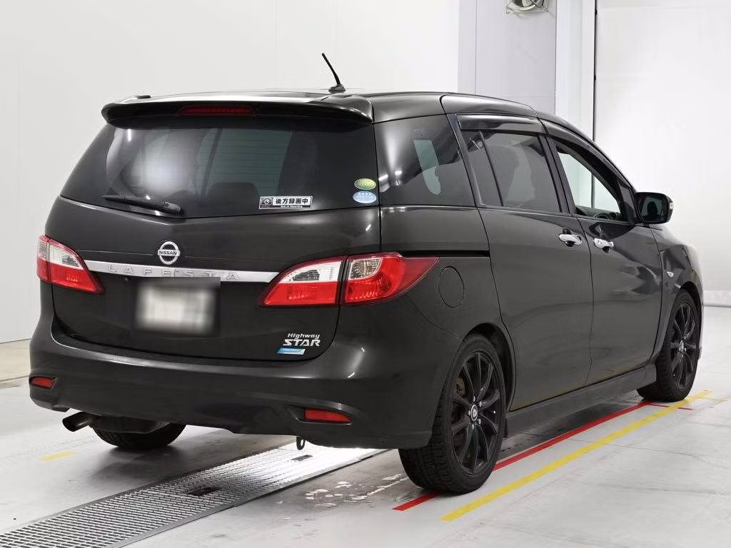 NISSAN LAFESTA