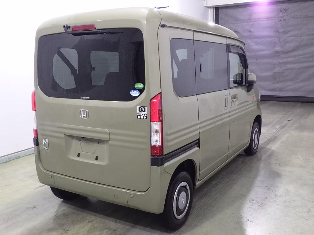 HONDA N-VAN