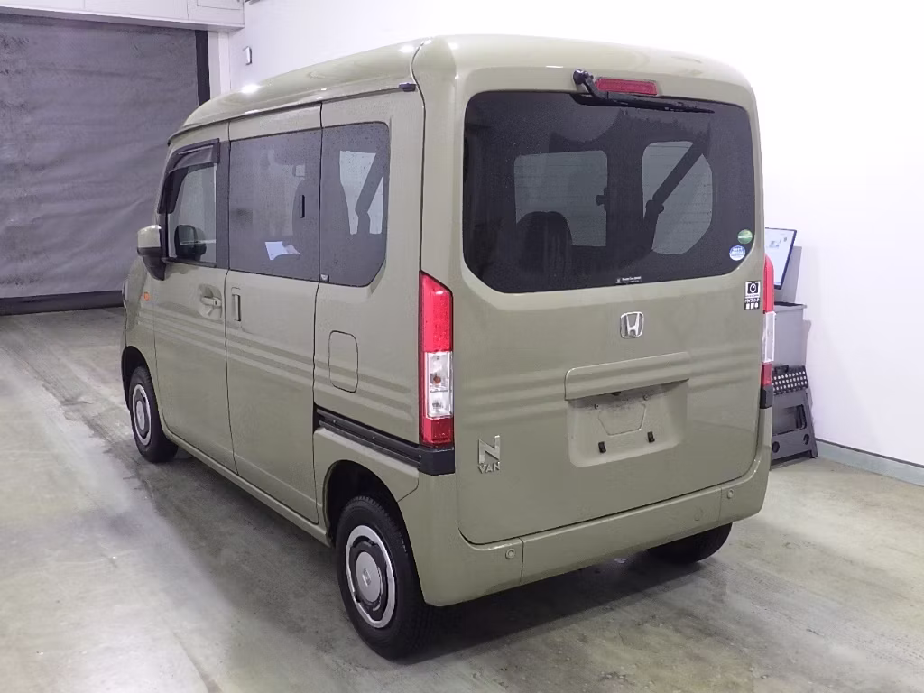HONDA N-VAN