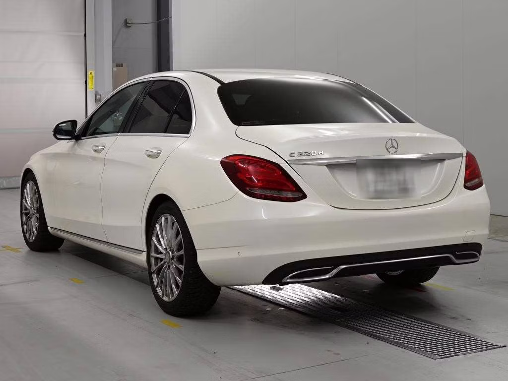 MERCEDES-BENZ C-CLASS