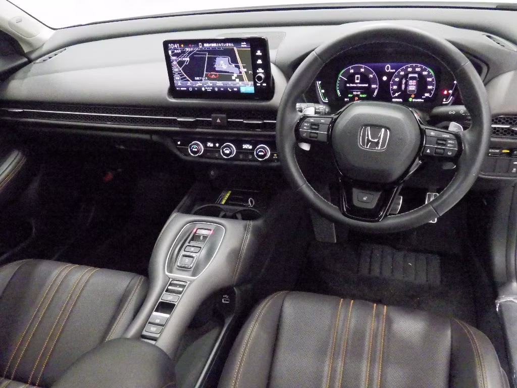 HONDA ZR-V