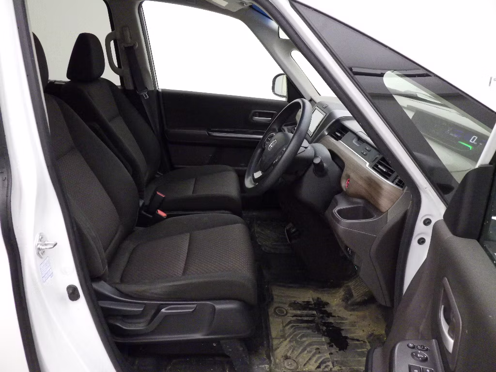 HONDA FREED+
