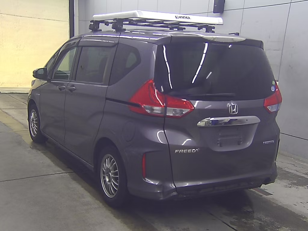 HONDA FREED+