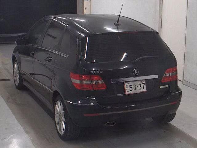 MERCEDES-BENZ B-CLASS