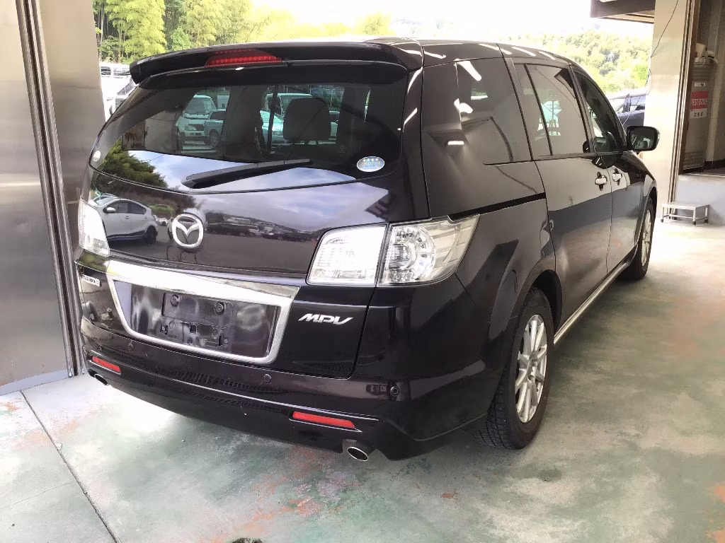 MAZDA MPV