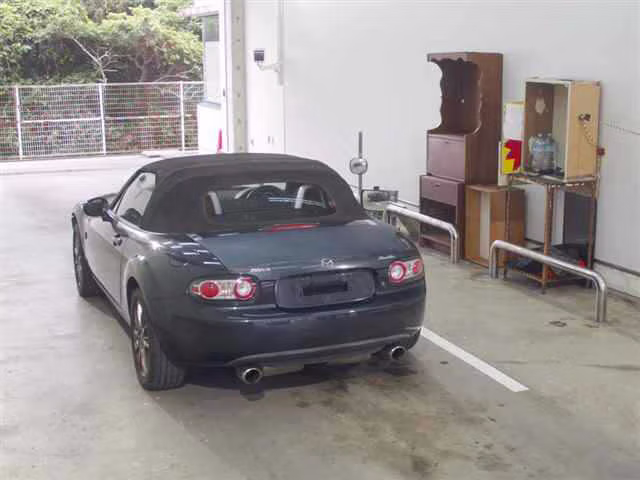 MAZDA ROADSTER