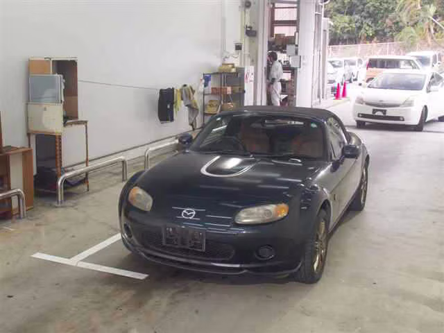 MAZDA ROADSTER