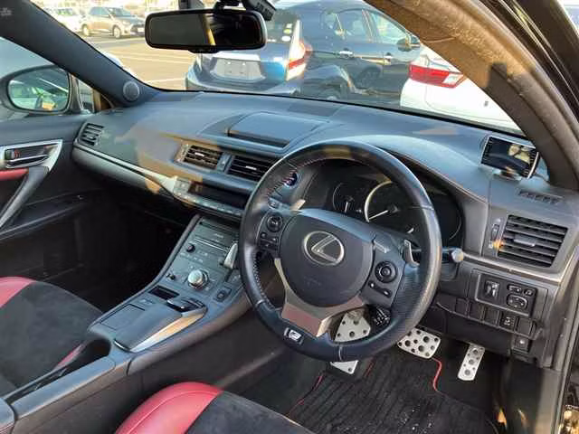 LEXUS CT200H