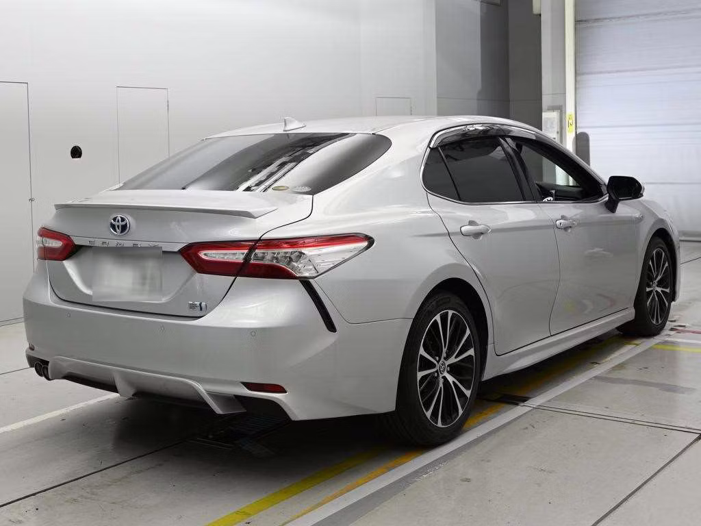 TOYOTA CAMRY