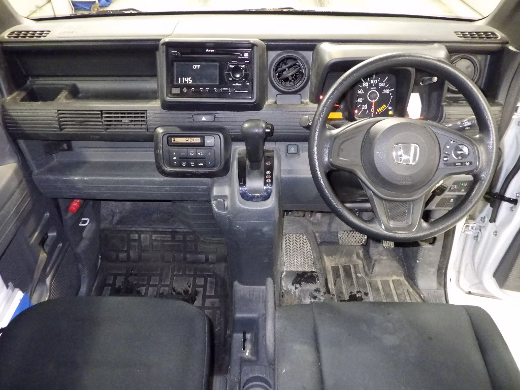 HONDA N-VAN