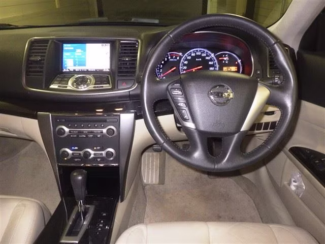 NISSAN TEANA