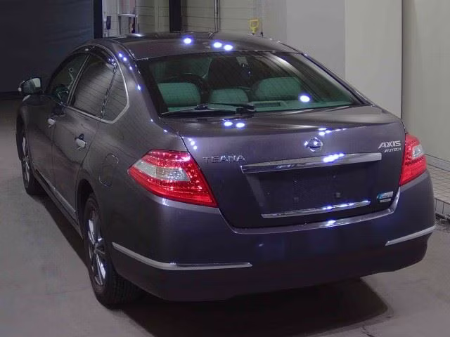 NISSAN TEANA