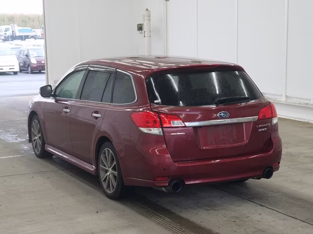 SUBARU LEGACY