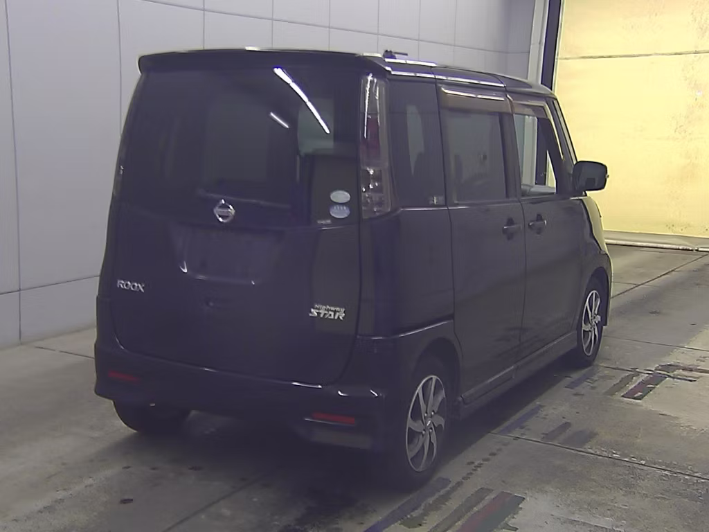 NISSAN ROOX