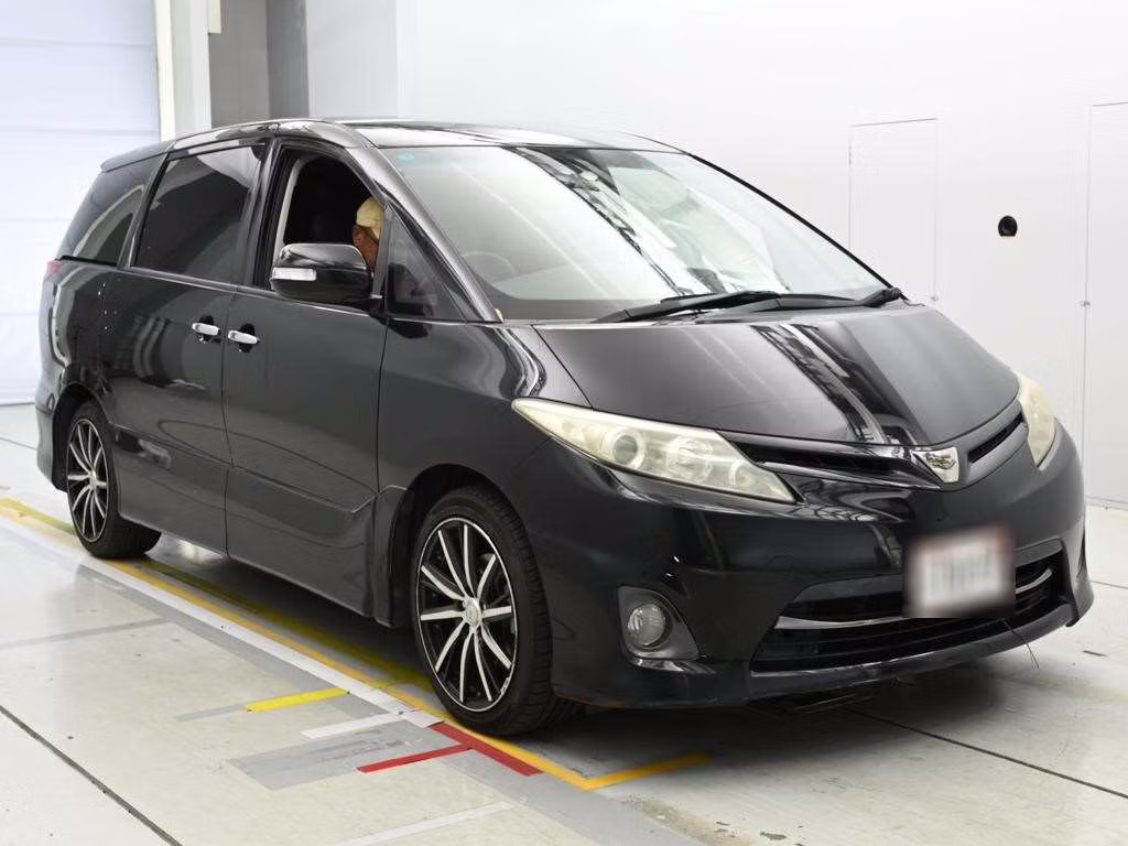 TOYOTA ESTIMA