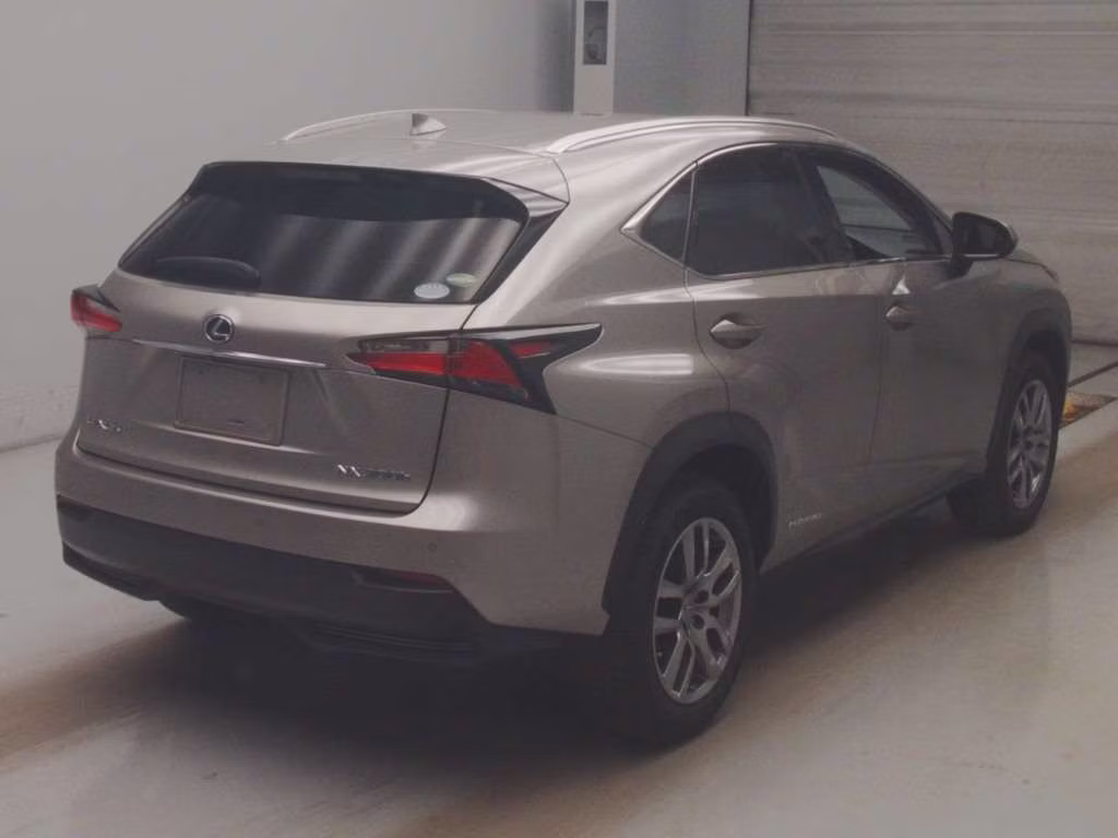 LEXUS NX300H