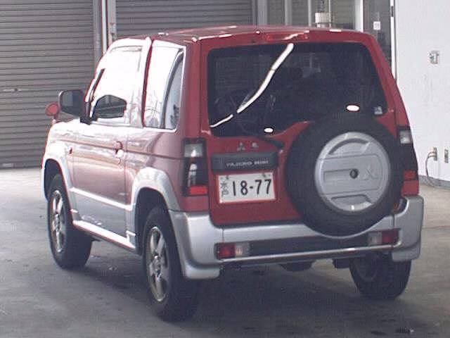 MITSUBISHI PAJERO MINI